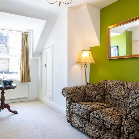 بيت ضيافة Wynnstay House