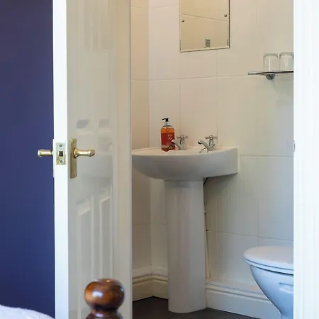 Wynnstay House 4* Harrogate