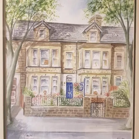 Wynnstay House