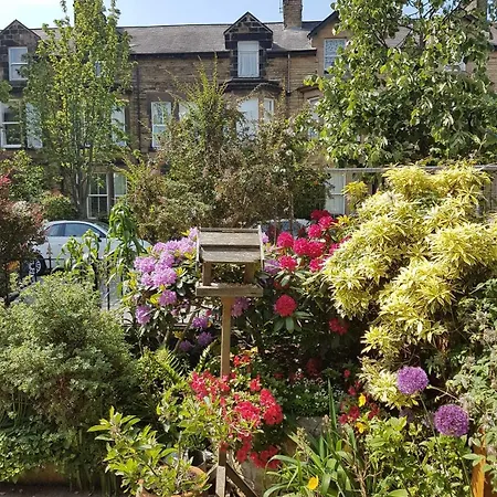 Wynnstay House Pensionat 4*