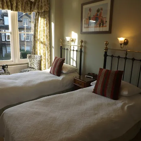 Wynnstay House 4* Harrogate